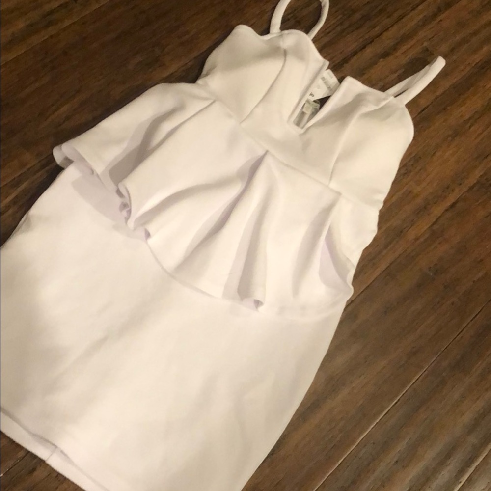 White cocktail dress xs
